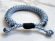 Load image into Gallery viewer, The Arctic | Paracord Bracelet