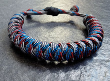 Load image into Gallery viewer, The Captain | Paracord Bracelet