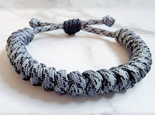 Load image into Gallery viewer, The Digital | Paracord Bracelet