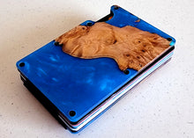 Load image into Gallery viewer, Ultra Thin Wood and Resin RFID Blocking Minimalist Wallet