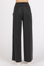 Load image into Gallery viewer, Mittoshop Stretch Banded Waist Wide Leg Pants with Pockets